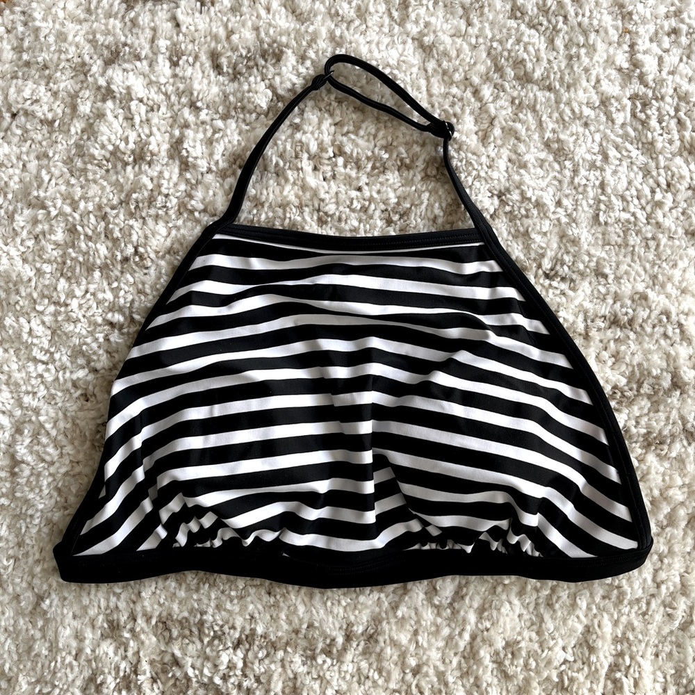 NWOT Black and White Strip Halter Bikini swim  top.